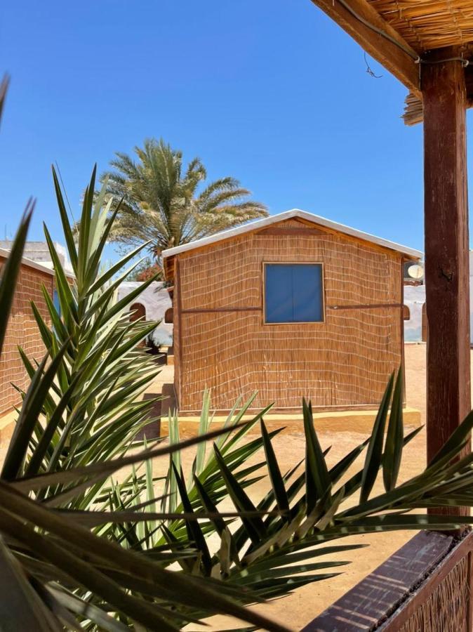 Dolphin Camp Hotell Dahab Exteriör bild