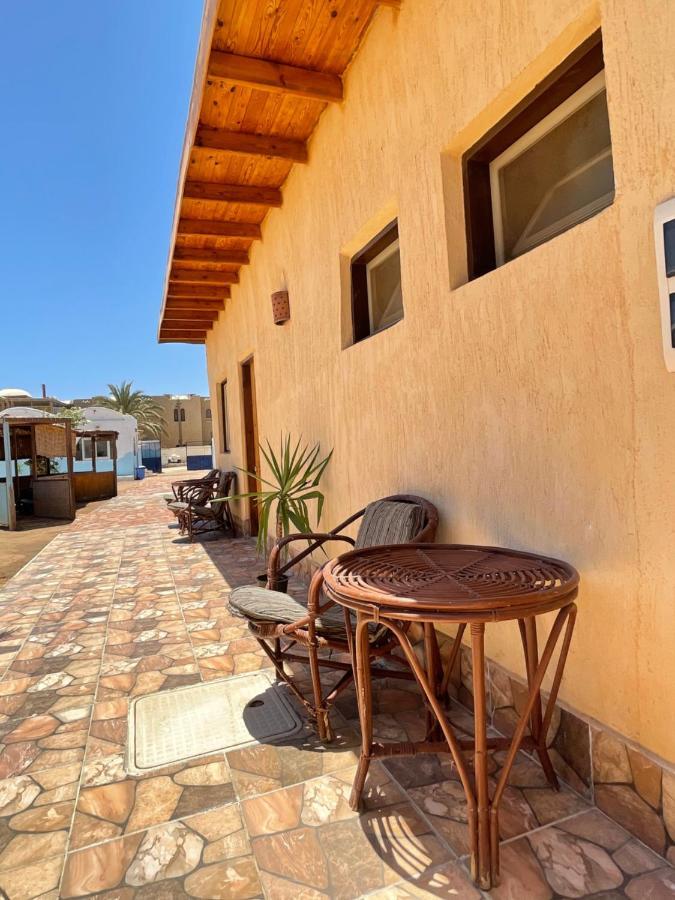 Dolphin Camp Hotell Dahab Exteriör bild