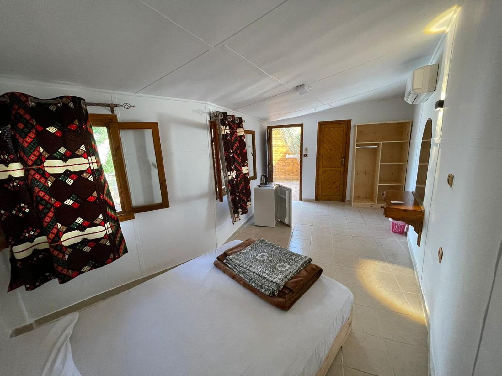 Dolphin Camp Hotell Dahab Exteriör bild